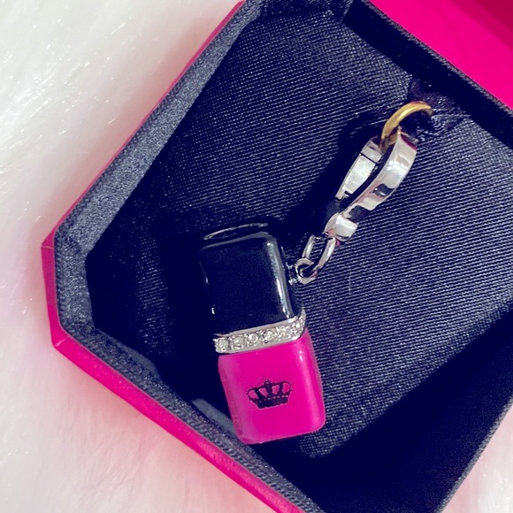 🩷PRICE IS FIRM🩷Juicy Couture Nail Polish Charm NWT Excellent Condition - Picture 8 of 12